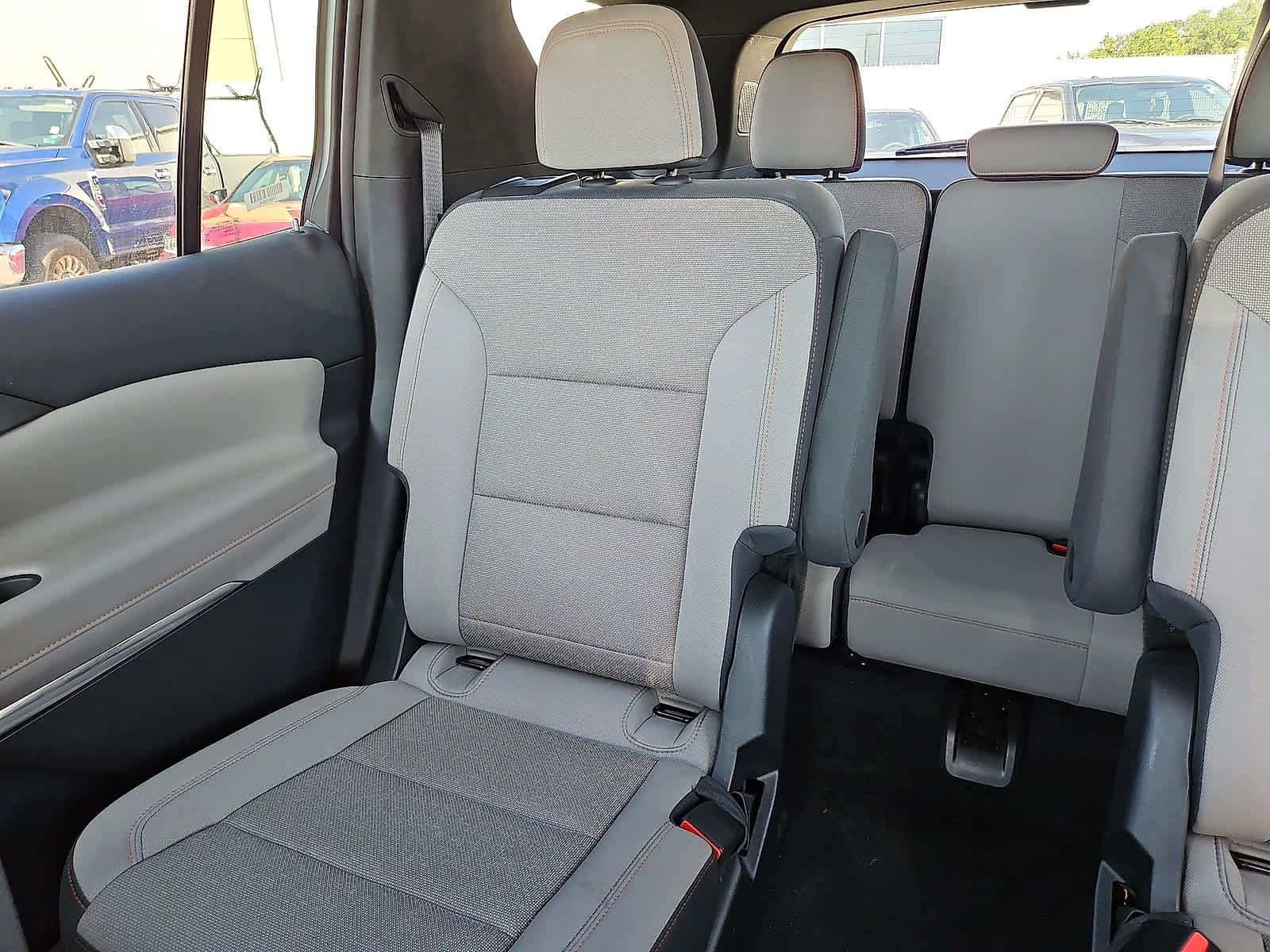 Used 2026 Chevrolet Traverse LT w/ Driver Confidence Package FWD image 13