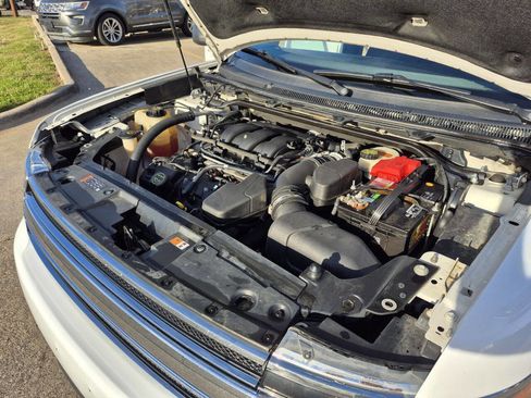 Used 2016 Ford Flex SE image 28