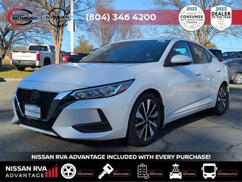 Used 2021 Nissan Sentra SV w/ SV Premium Package image 9
