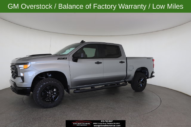 Used 2026 Chevrolet Silverado 1500 Custom Trail Boss w/ Dark Appearance Package AWD/4WD image 4