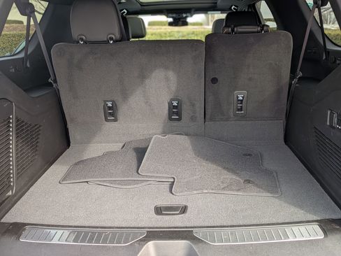 Certified 2023 GMC Yukon XL AT4 w/ Max Trailering Package image 35