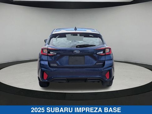 Certified 2025 Subaru Impreza 2.0i image 5