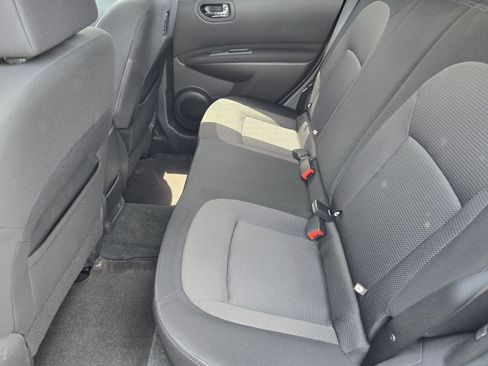 Used 2010 Nissan Rogue SL w/ Premium Pkg image 27