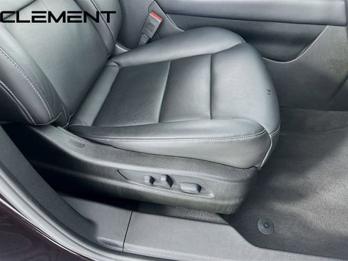 Used 2021 Cadillac XT4 Premium Luxury w/ Driver Awareness Package image 33