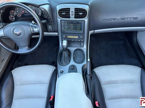 Used 2007 Chevrolet Corvette Convertible w/ Preferred Equipment Group image 14