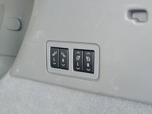 Used 2021 Cadillac XT6 Premium Luxury FWD image 27