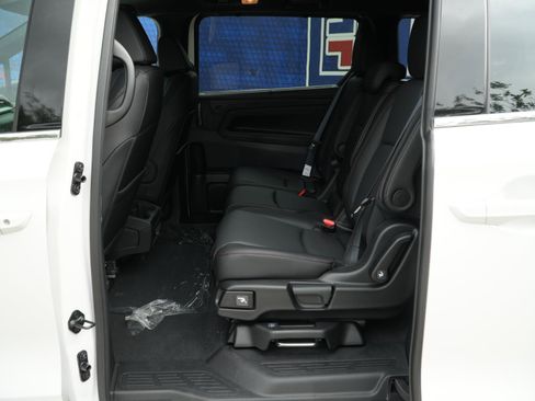 New 2026 Honda Odyssey Sport-L image 18