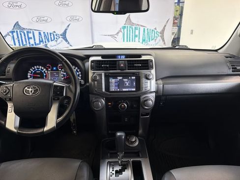 Used 2018 Toyota 4Runner SR5 Premium AWD/4WD image 21