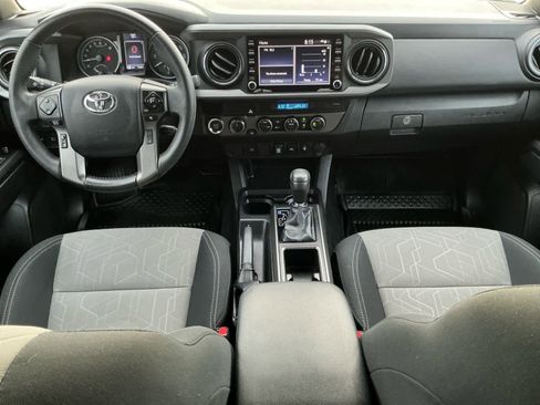 Used 2023 Toyota Tacoma TRD Sport image 13