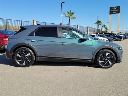 New 2026 Hyundai Ioniq 5 SEL image 25