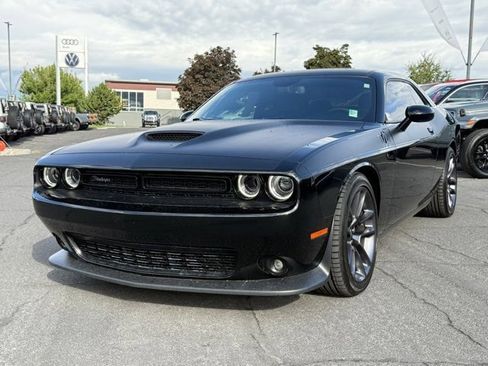Used 2023 Dodge Challenger R/T w/ T/A Package image 10