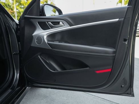 Used 2021 Genesis G70 2.0T w/ Elite Package image 42