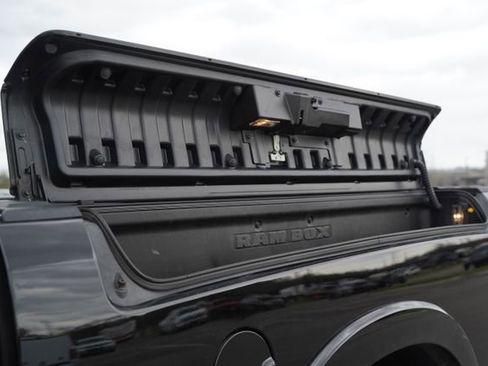 Used 2024 RAM 2500 Limited image 41