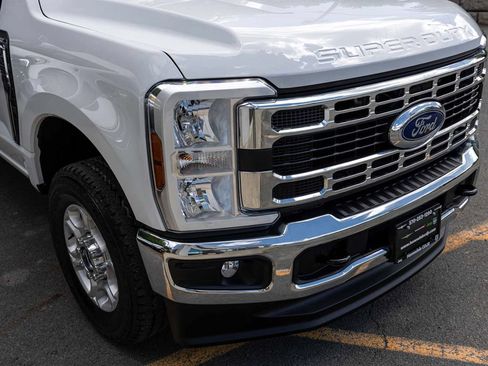 Used 2025 Ford F250 XLT w/ FX4 Off-Road Package AWD/4WD image 32