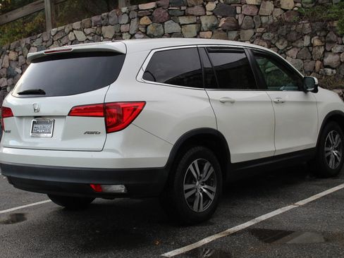 Used 2018 Honda Pilot EX-L image 9