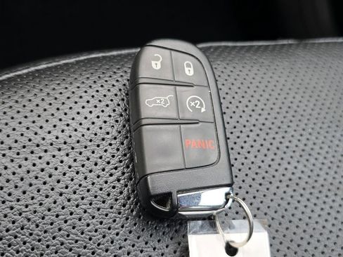 Used 2022 Jeep Compass Trailhawk w/ Trailhawk Elite Group AWD/4WD image 25
