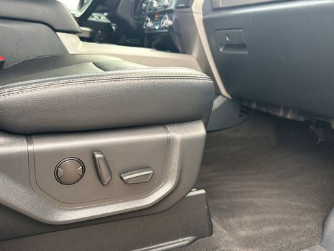 Used 2022 Ford F350 Lariat w/ Lariat Ultimate Package image 23