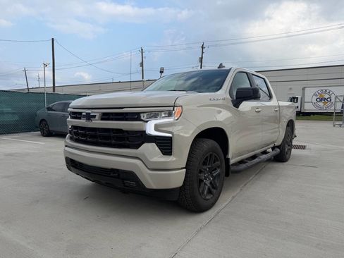 Used 2026 Chevrolet Silverado 1500 RST w/ RST Select Package AWD/4WD image 2
