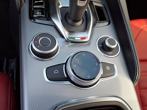 New 2026 Alfa Romeo Giulia image 25