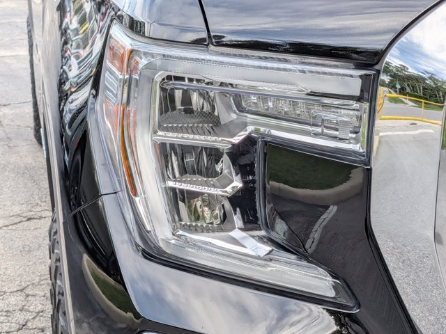 Used 2022 GMC Sierra 1500 Denali w/ Denali Reserve Package AWD/4WD image 10