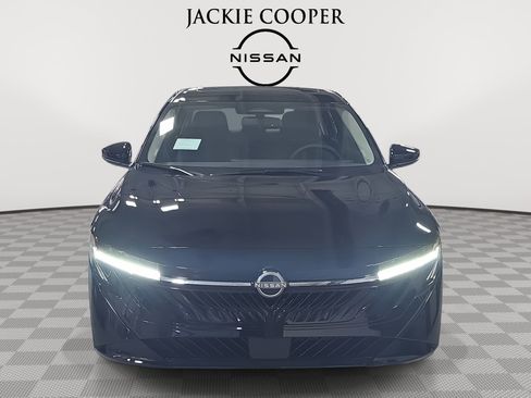 New 2026 Nissan Sentra SV w/ SV Convenience Package FWD image 2