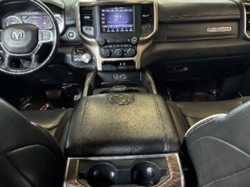 Used 2020 RAM 1500 Laramie AWD/4WD image 25
