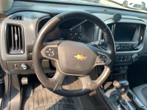 Used 2016 Chevrolet Colorado Z71 AWD/4WD image 10