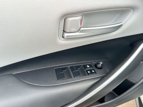 Used 2024 Toyota Corolla SE image 13