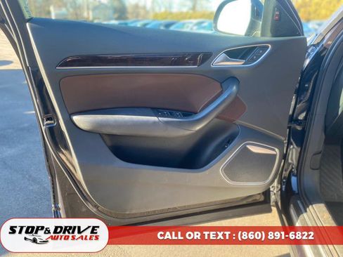 Used 2015 Audi Q3 2.0T Prestige w/ Prestige Package image 22