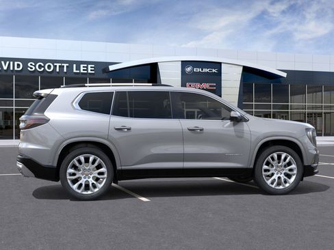 New 2026 GMC Acadia Denali w/ Super Cruise Package AWD/4WD image 5