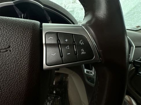 Used 2010 Cadillac SRX Luxury image 25