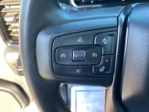 Used 2025 GMC Sierra 3500 AT4 w/ AT4 Premium Plus Package image 18