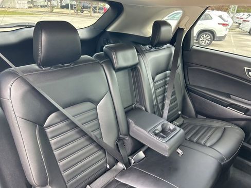 Used 2021 Ford Edge SEL w/ Convenience Package image 46