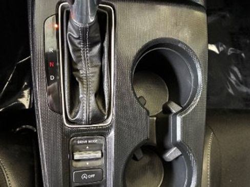 Used 2025 Honda Civic Sport image 25