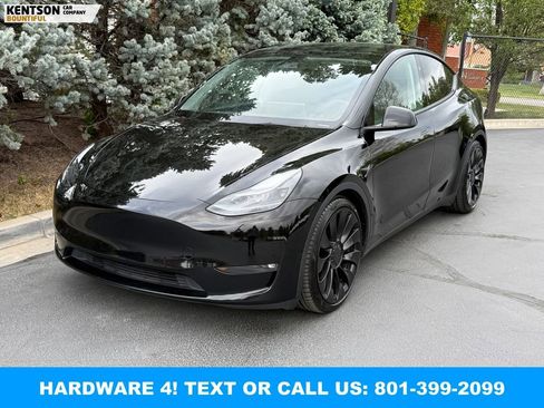 Used 2023 Tesla Model Y Performance AWD/4WD image 3