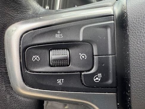 Used 2019 Chevrolet Silverado 1500 LT w/ All-Star Edition AWD/4WD image 4