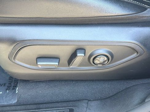 Used 2023 Jeep Grand Cherokee Limited RWD image 22