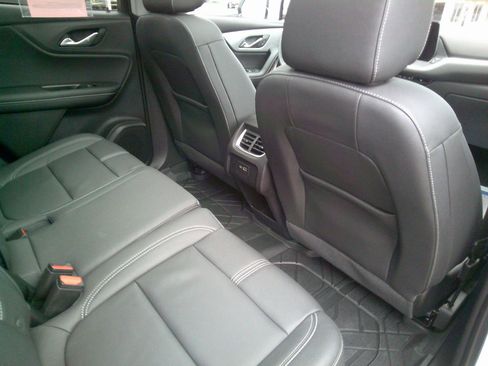 Certified 2024 Chevrolet Blazer LT w/ LPO, Floor Liner Package image 10