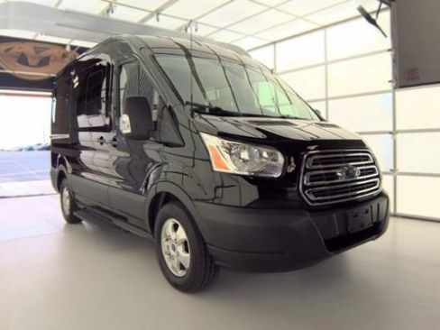 Used 2018 Ford Transit 150 XLT RWD image 1