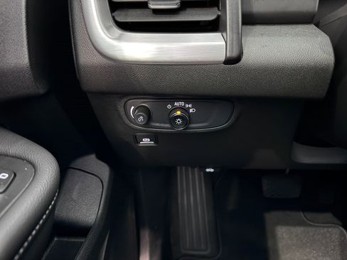 Certified 2022 GMC Terrain SLE AWD/4WD image 20