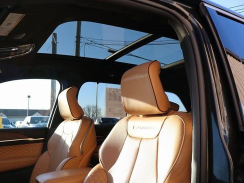 Used 2023 Jeep Grand Cherokee Summit w/ Adv Protech Group IV image 30