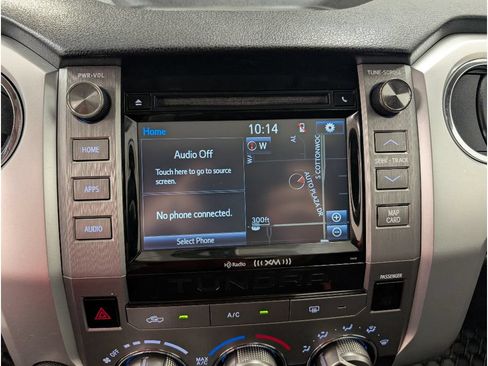 Used 2017 Toyota Tundra SR5 AWD/4WD image 15