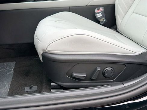 New 2026 Hyundai Elantra Limited image 20