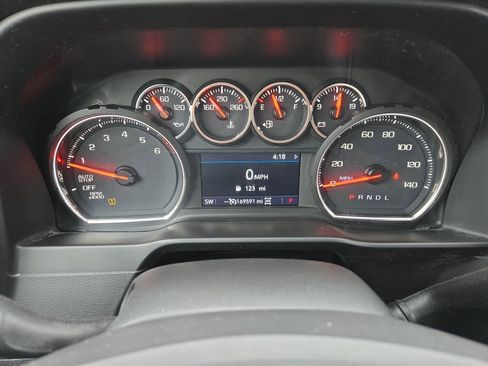 Used 2019 Chevrolet Silverado 1500 LT w/ All-Star Edition image 16