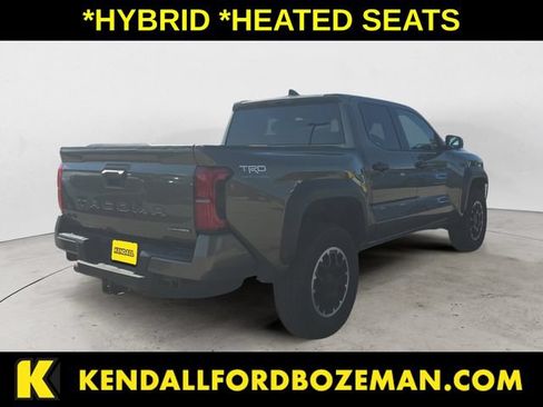 Used 2025 Toyota Tacoma TRD Off-Road AWD/4WD image 5