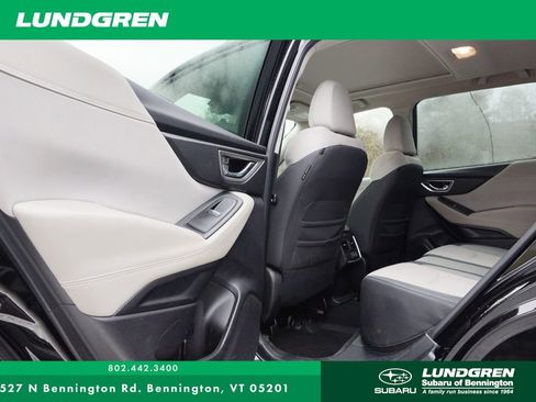 Used 2020 Subaru Forester Premium image 18