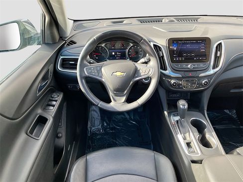 Used 2020 Chevrolet Equinox Premier image 23