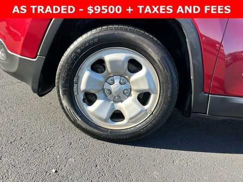 Used 2016 Jeep Cherokee Sport w/ Trailer Tow Group image 9