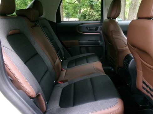 Used 2024 Ford Bronco Sport Outer Banks w/ Tech Package AWD/4WD image 22