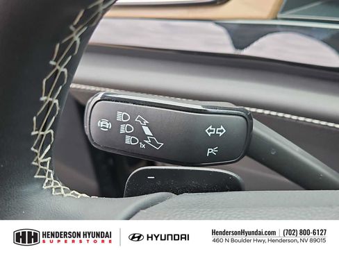 Used 2024 Volkswagen Atlas SE FWD image 26